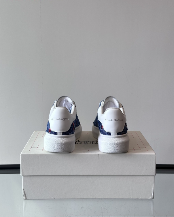 Alexander McQueen Oversized Blue