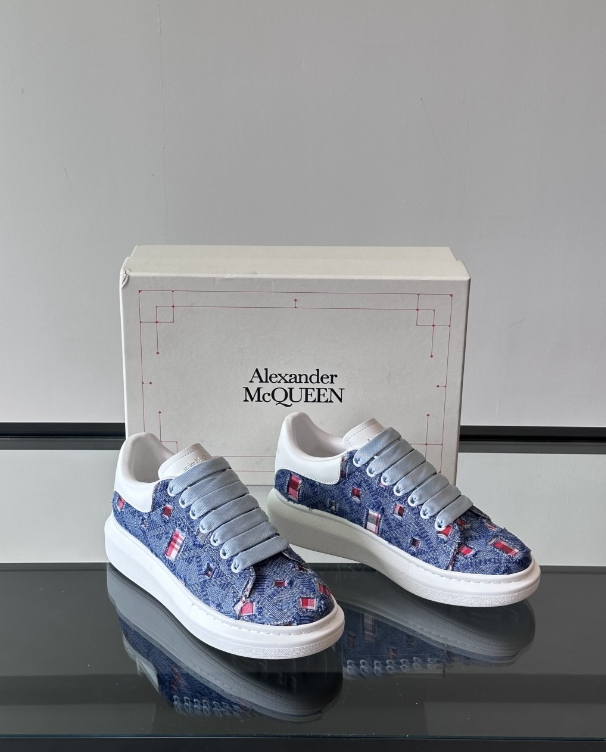 Alexander McQueen Oversized Blue