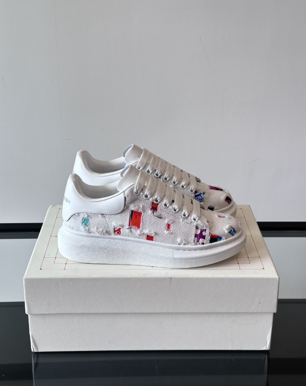 Alexander McQueen Oversized White