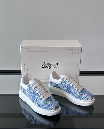 Alexander McQueen Oversized Blue/White