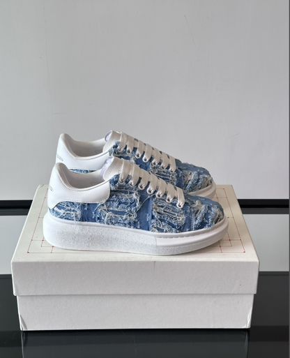 Alexander McQueen Oversized Blue/White