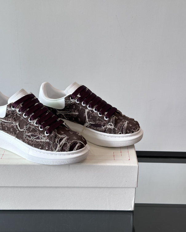 Alexander McQueen Oversized