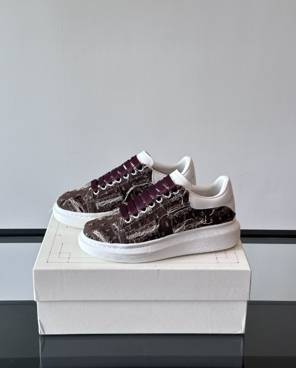 Alexander McQueen Oversized
