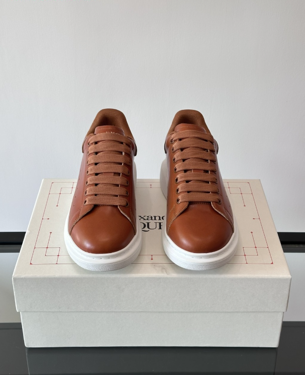 Alexander McQueen Oversized White/Orange