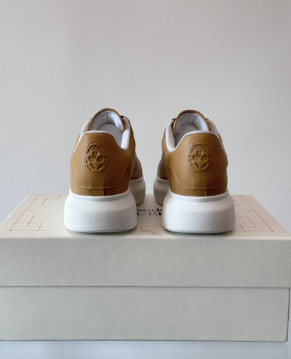 Alexander McQueen Oversized White/Beige