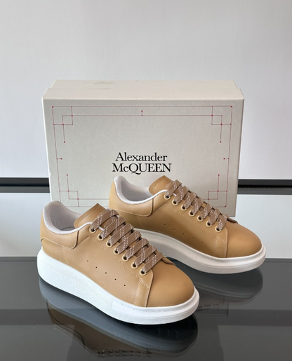 Alexander McQueen Oversized White/Beige
