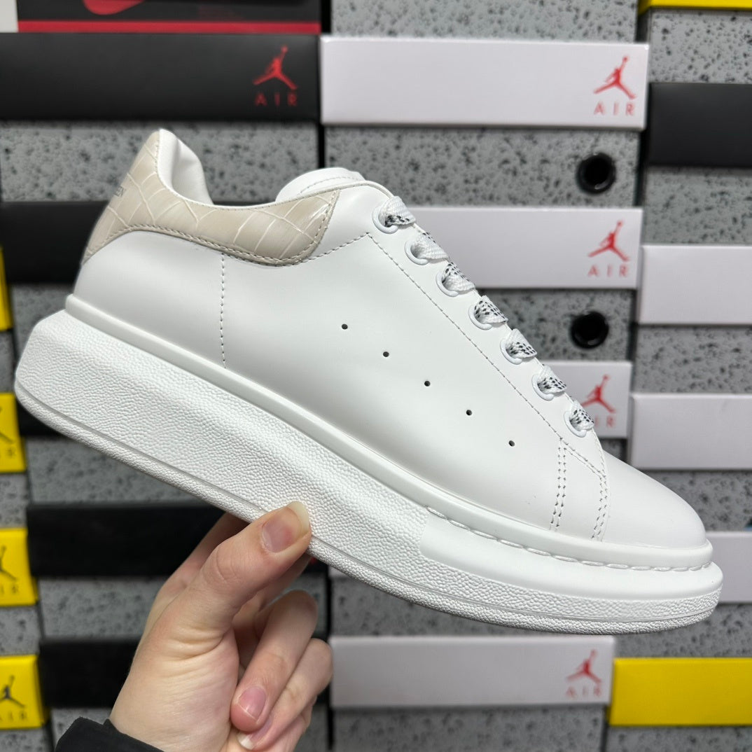 Alexander McQueen Turtle Beige