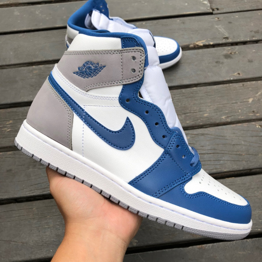 AJ1 High Retro Blue