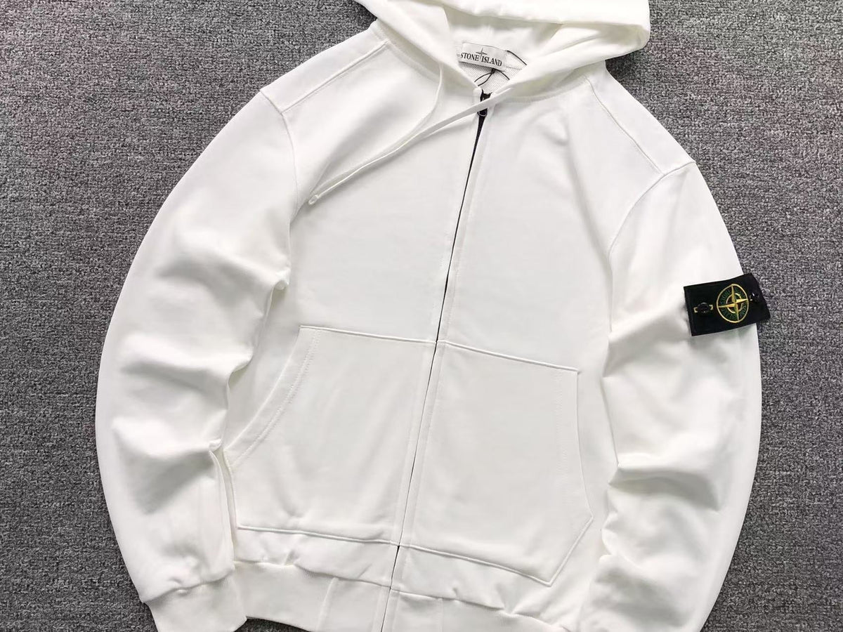 Hoodie ST8N3 1SL4ND 02
