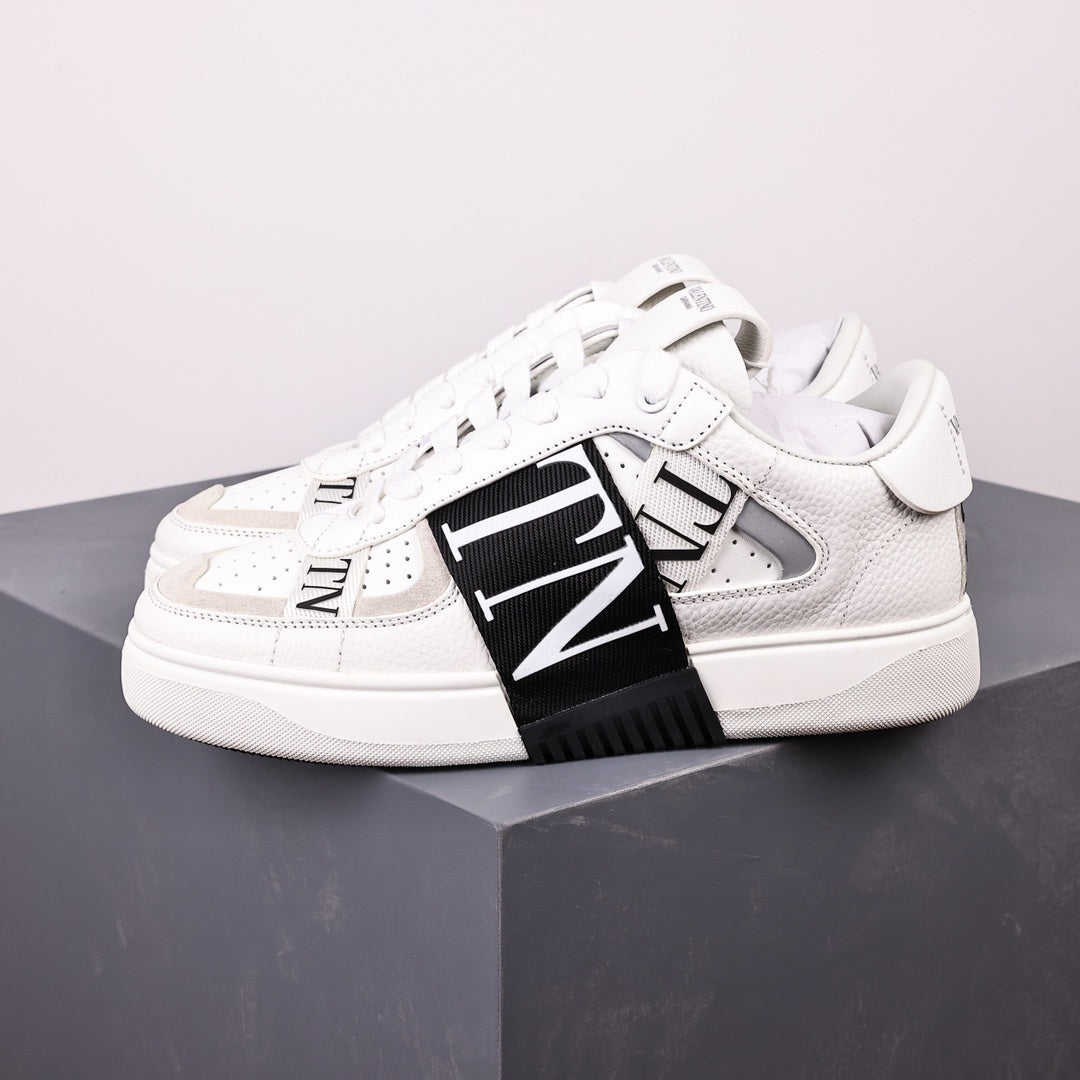 Valentino VL7n Black/White