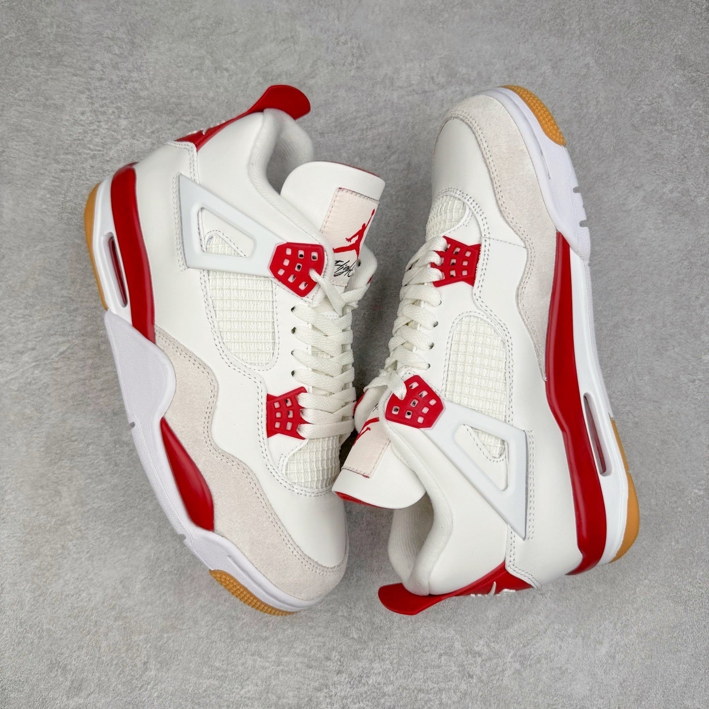 AJ4 Retro SB Varsity Red