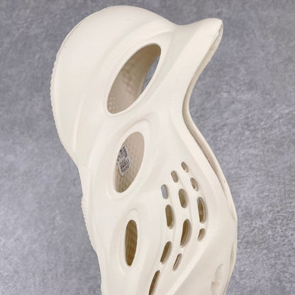 Foam Runner Sand