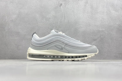 97 Pure Platinum Sail