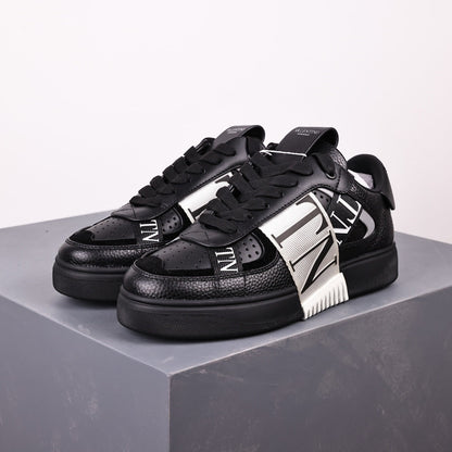 Valentino VL7n Black