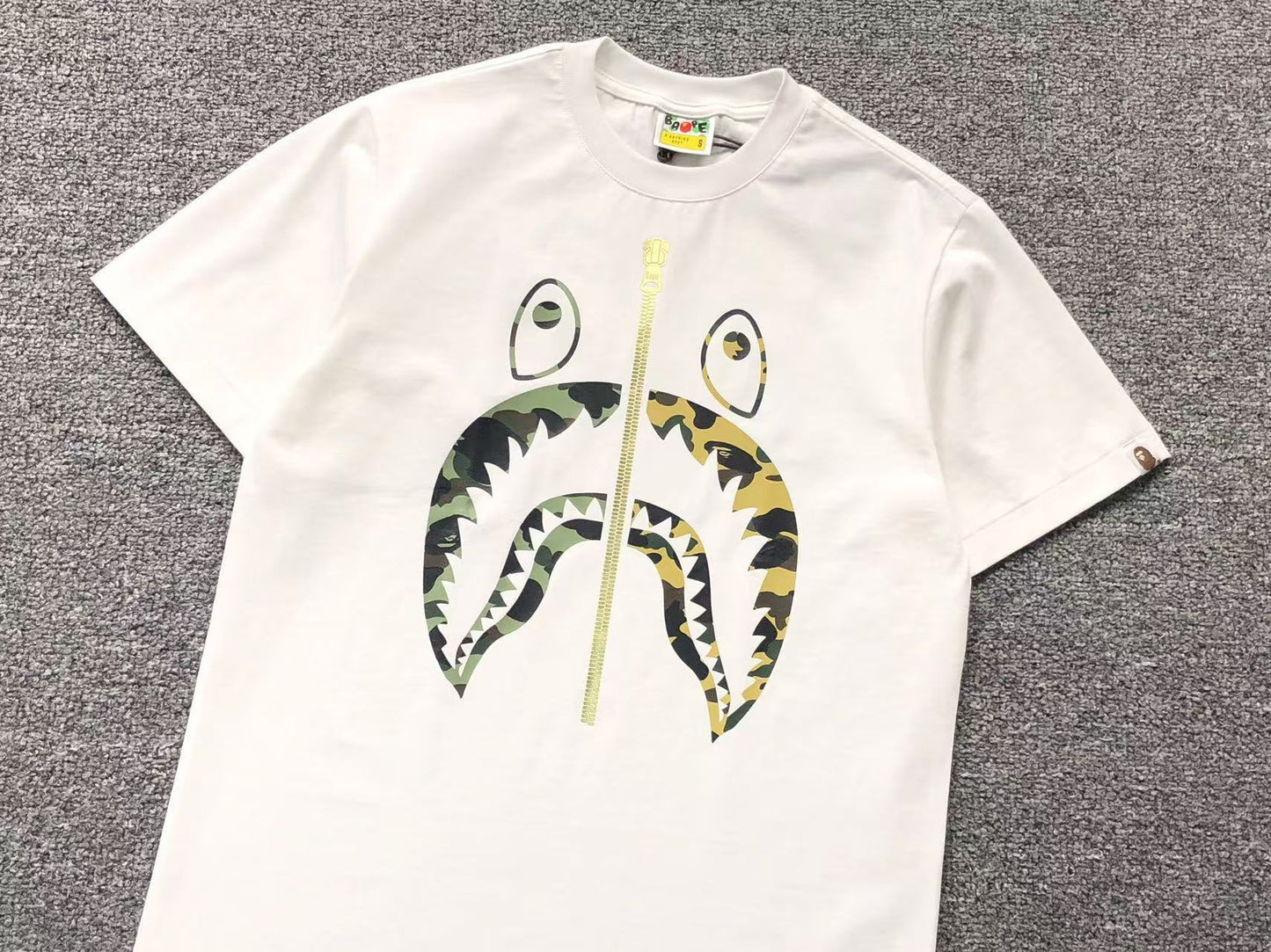 Tshirt Bape