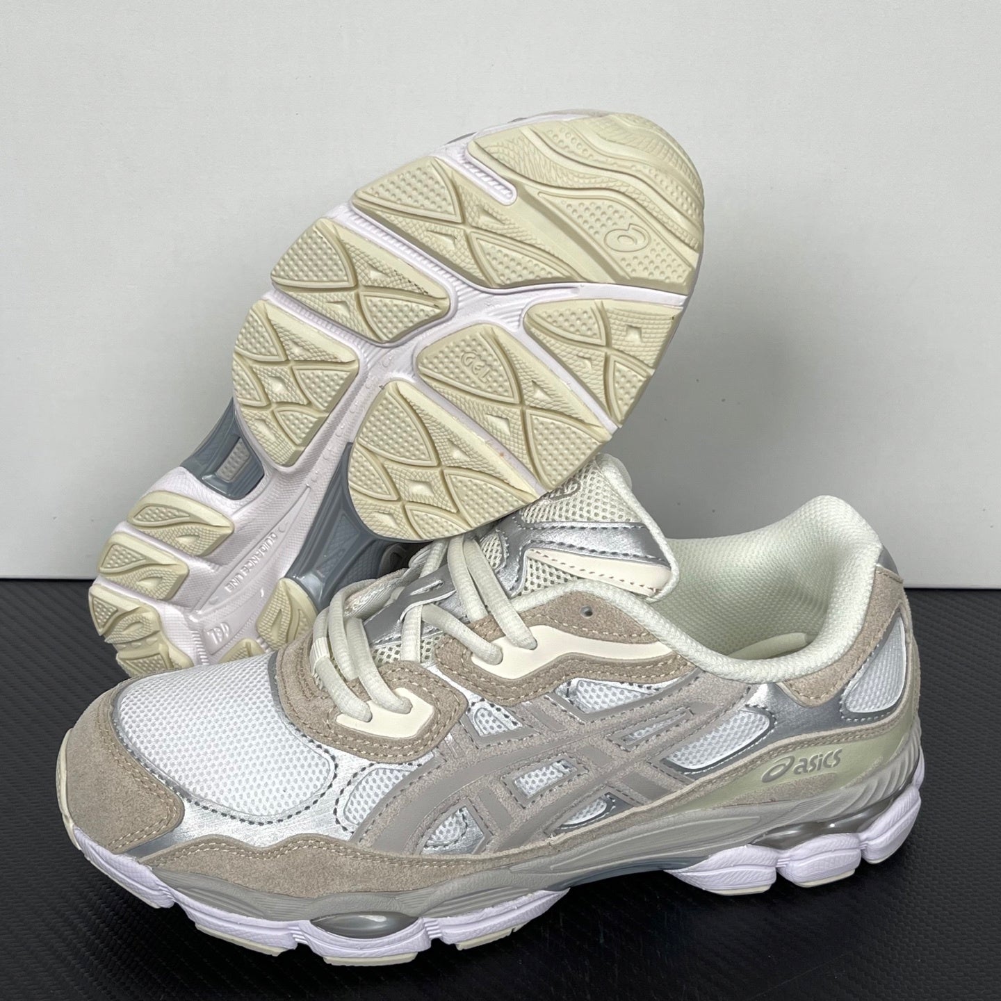 Gel Nyc White/Oyster Grey