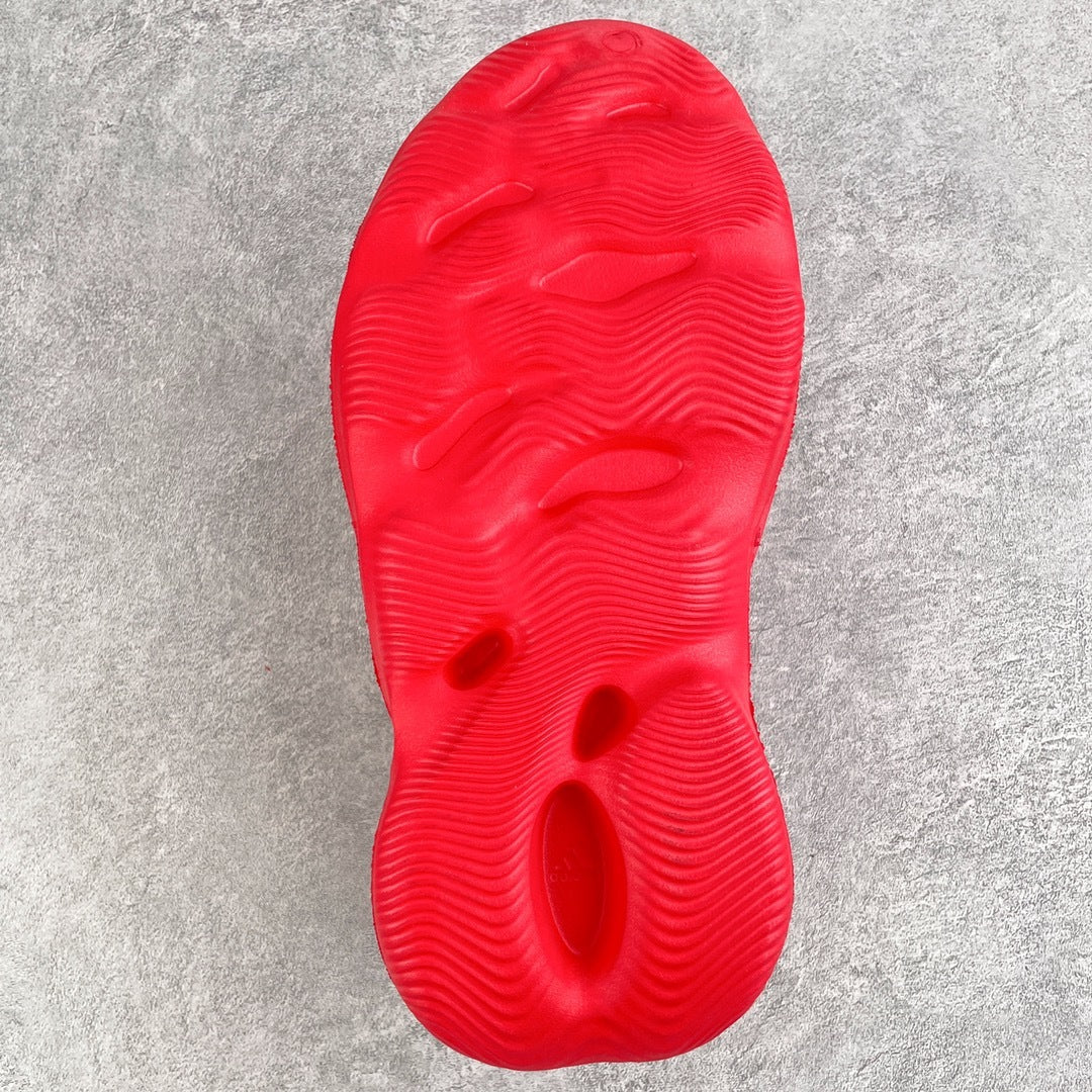 Foam Runner Red