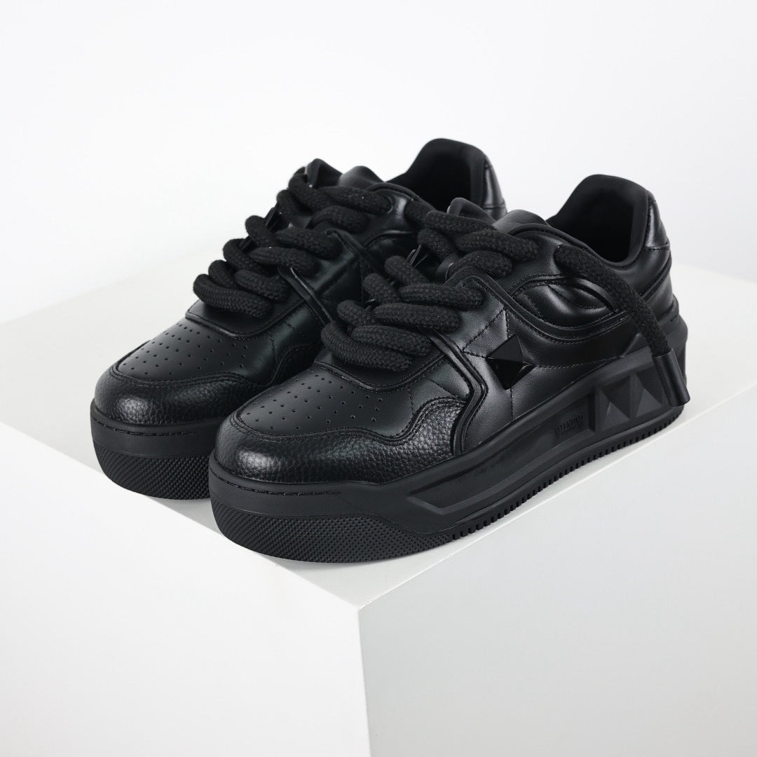 Valentino One Stud XL Black