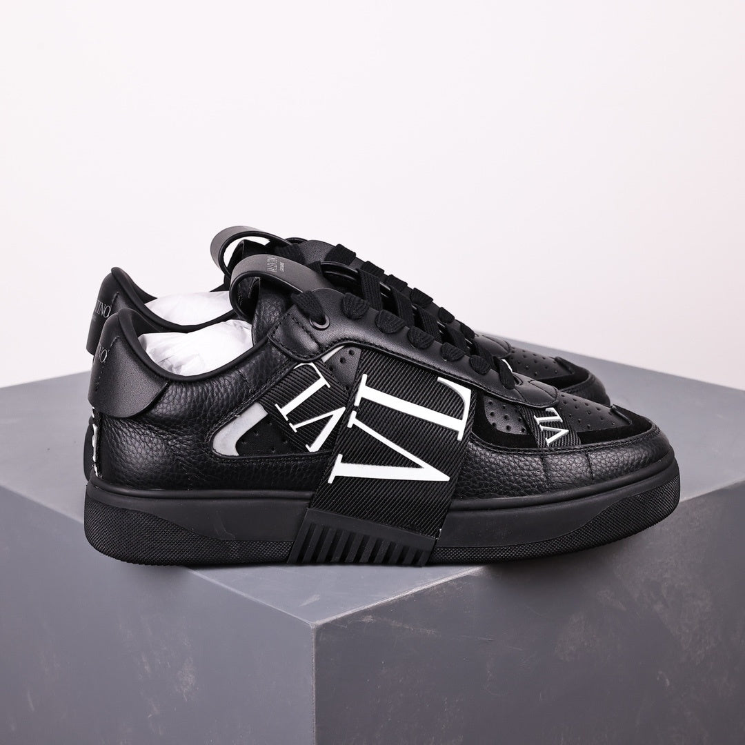 Valentino VL7n Pure Black