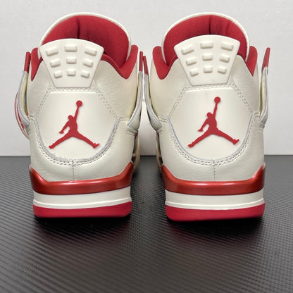 AJ4   'Valentine's Day'