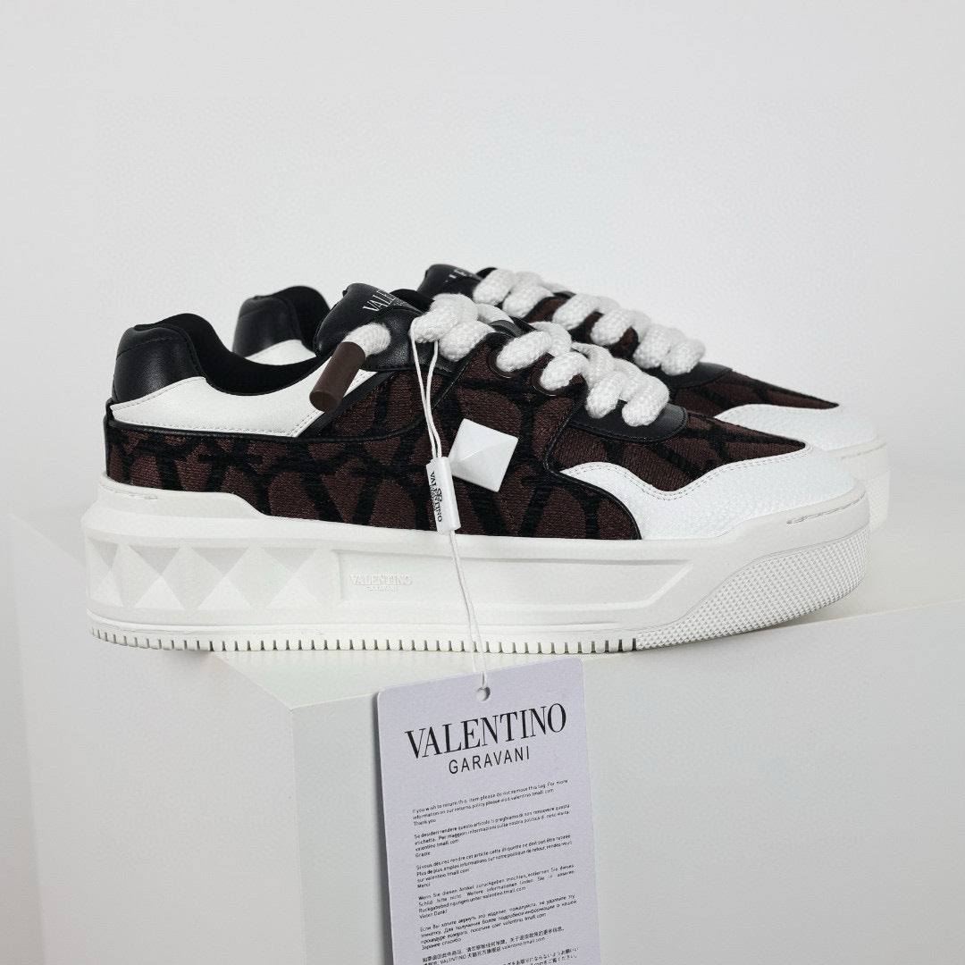 Valentino One Stud XL Brown/Black/White