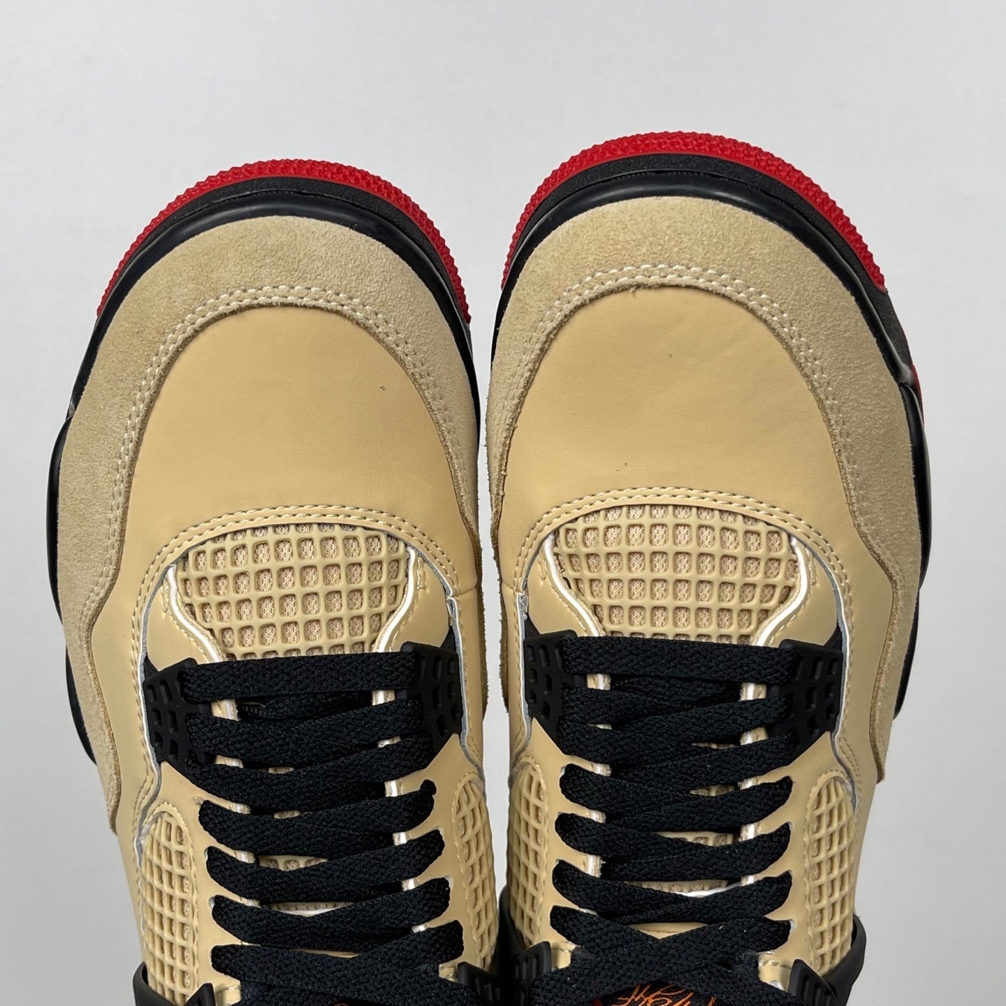 AJ4 Retro GS Pizza