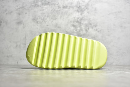 Slide Glow Green