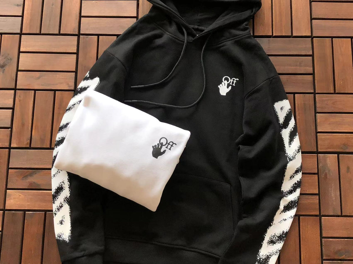 Hoodie 8FF WH1T3 09