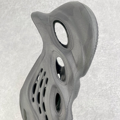 Foam Runner Onyx