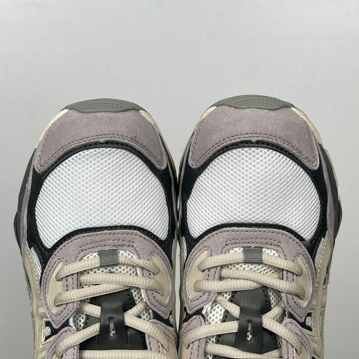 Gel Nyc Cream/Oyster Grey