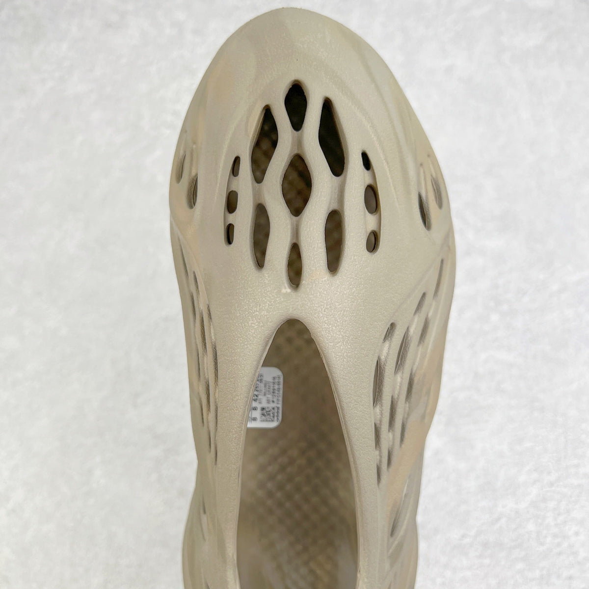 Foam Runner Stone Salt