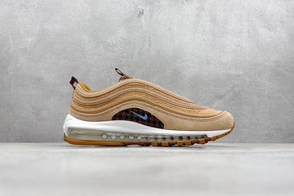 97 Camel Desert