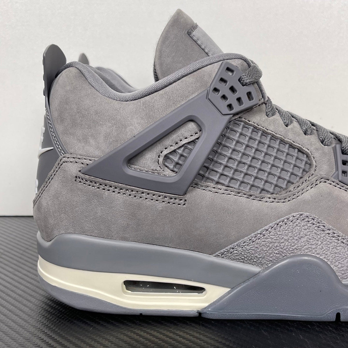 AJ4 Retro x Nigel Sylvester Brick by Brick