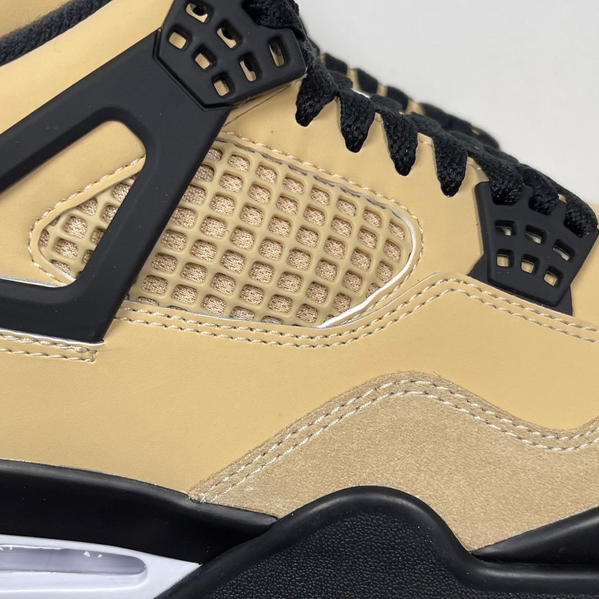 AJ4 Retro GS Pizza