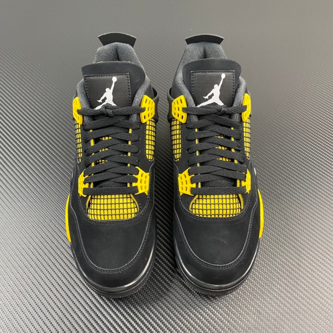 AJ4 Thunder