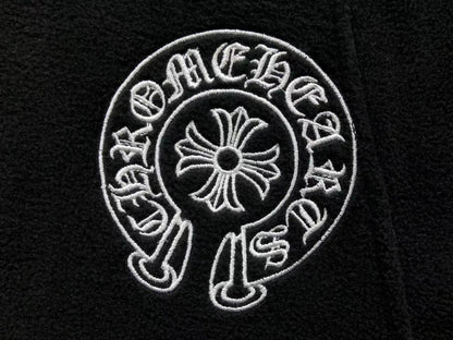 Hoodie CHR8M3 H34RT 23