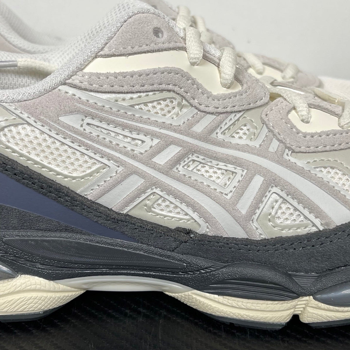Gel Nyc White/Smoke Grey