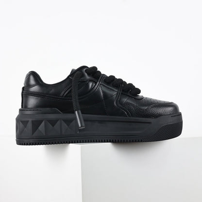 Valentino One Stud XL Black