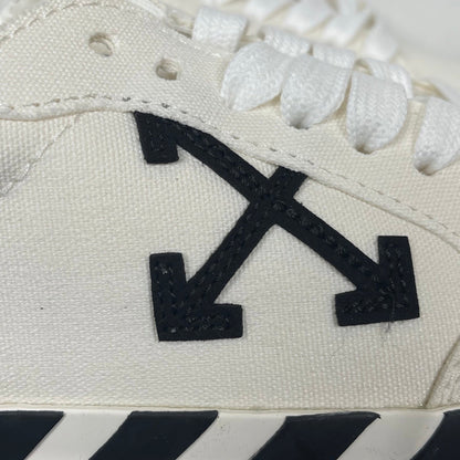 Vulcanized  White Black