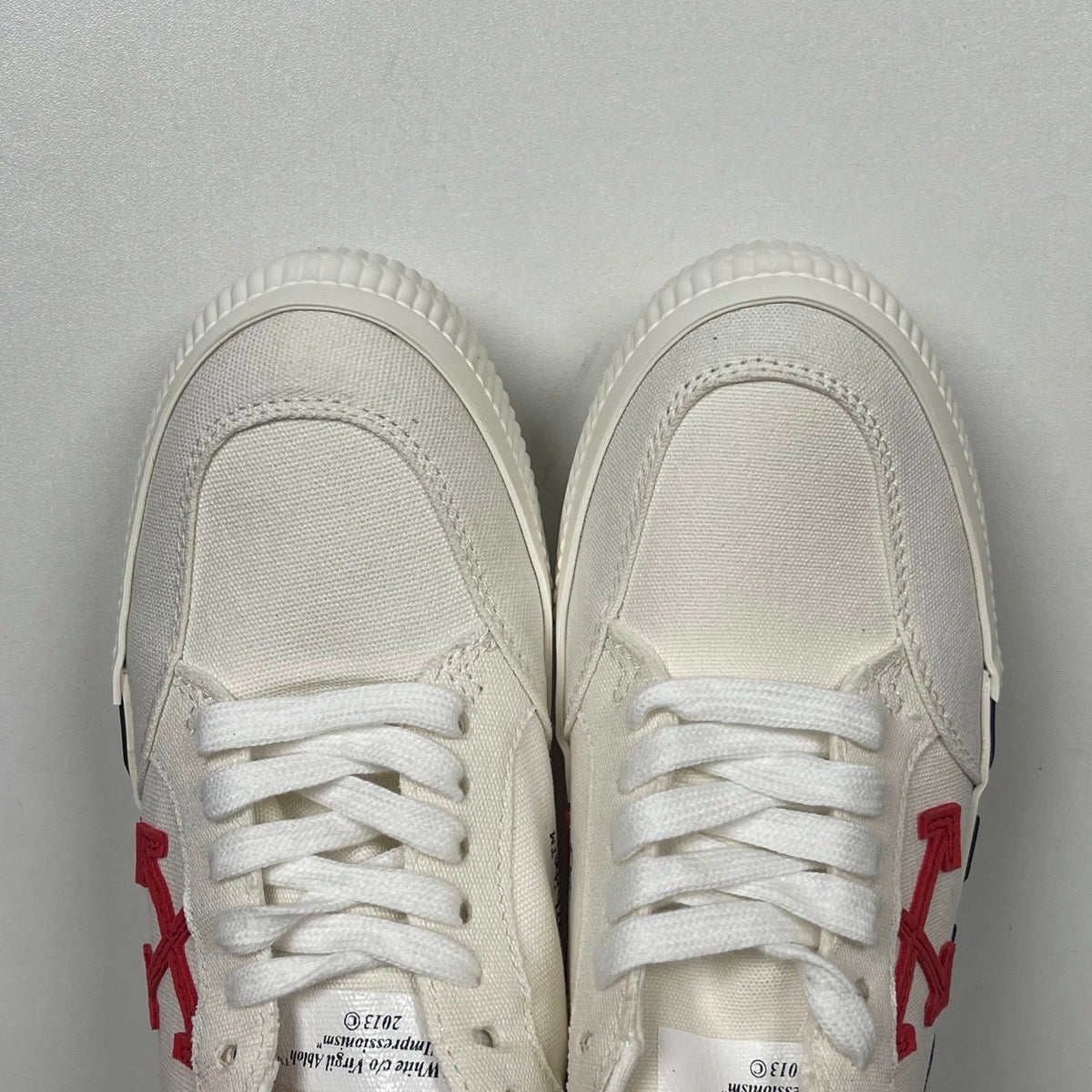 Vulcanized White Red