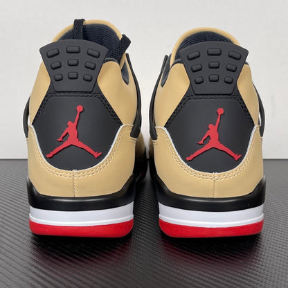 AJ4 Retro GS Pizza