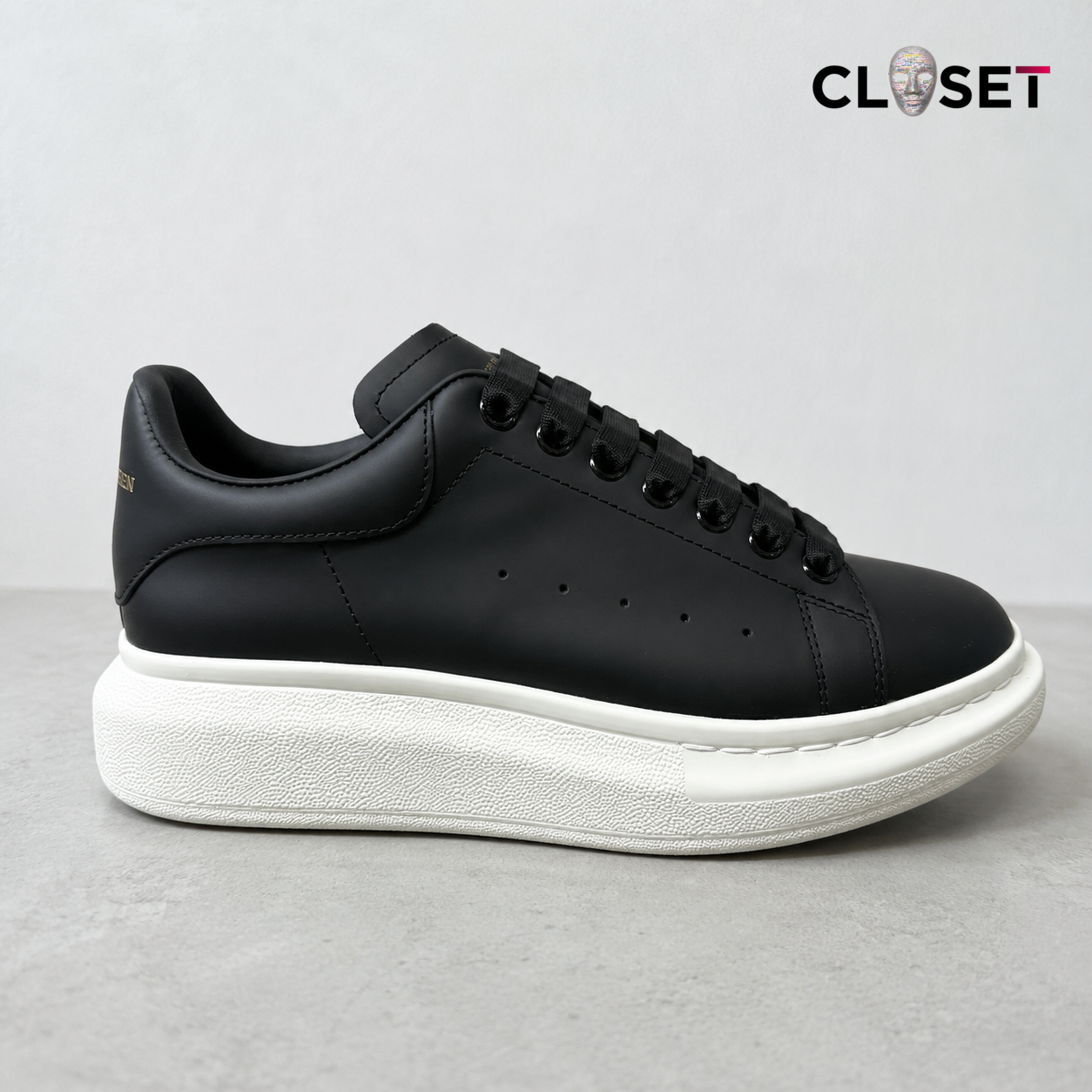 Alexander McQueen Black & White