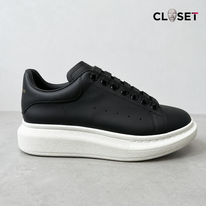 Alexander McQueen Black & White