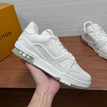Trainer