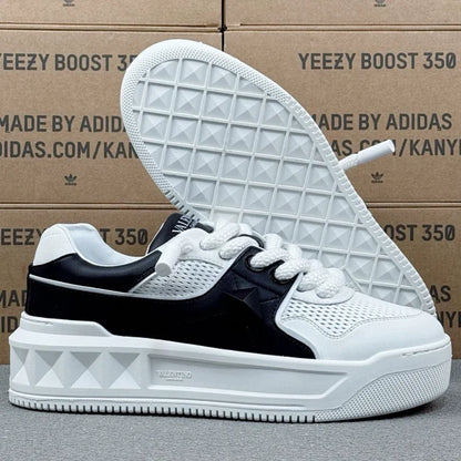 Valentino  Rockstud White and Black